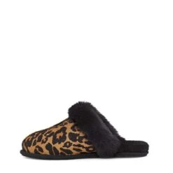 Pantoufles Femme Ugg Scuffette Ii Panther Print -Gioseppo Chaussure Boutique 1120910 BTC 3