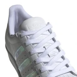 Baskets Enfant Adidas Originals Superstar J -Gioseppo Chaussure Boutique adidas originals fv3139 8 footwear photography detail view 1 white 000