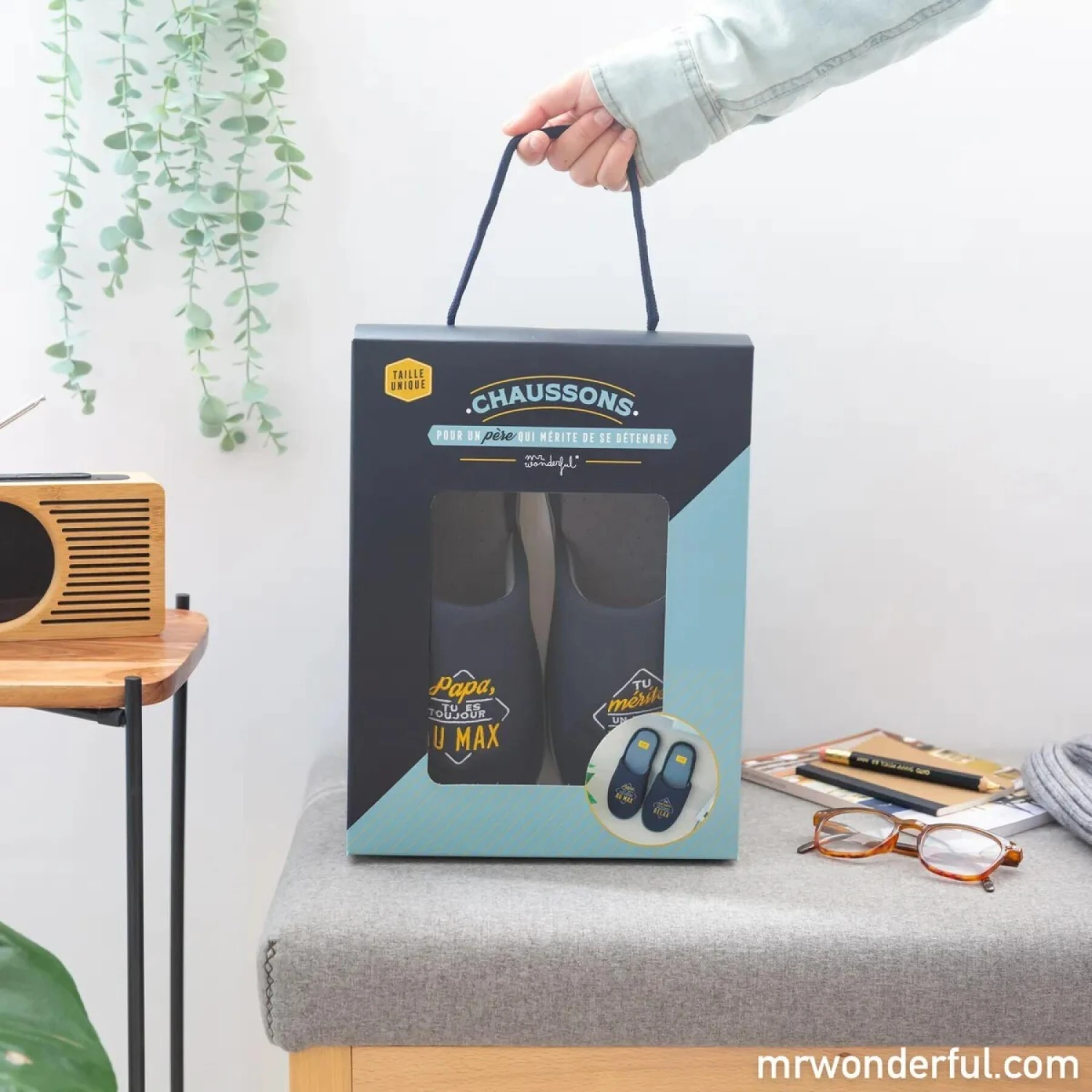 Chaussons - Papa, Tu Es Toujours Au Max Mr. Wonderful 7 Chaussons - Papa, Tu Es Toujours Au Max Mr. Wonderful – Image 5