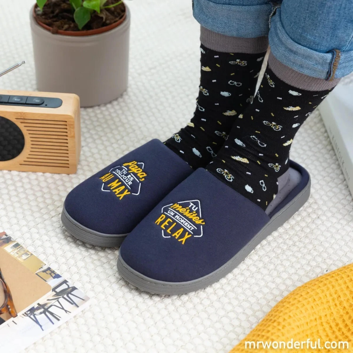 Chaussons - Papa, Tu Es Toujours Au Max Mr. Wonderful 4 Chaussons - Papa, Tu Es Toujours Au Max Mr. Wonderful – Image 2