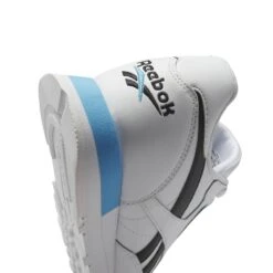 Baskets Enfant Reebok Classic Leather -Gioseppo Chaussure Boutique reebok ig0031 8 footwear photography detail view 2 white